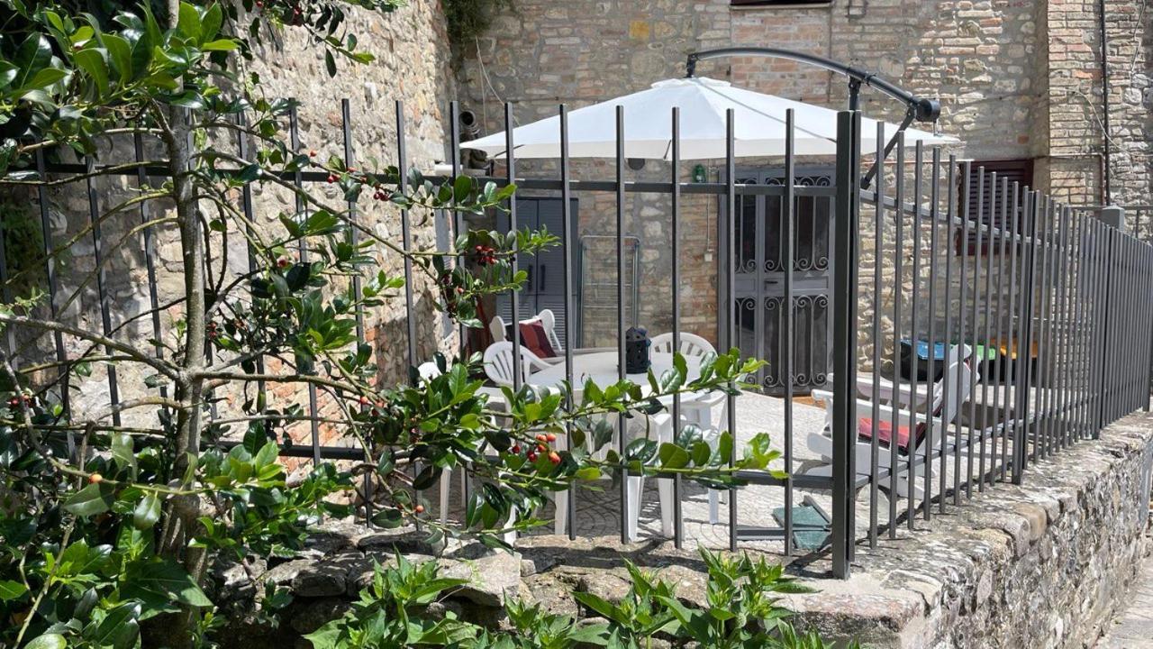 Casa Di Duccio Villa Montone  Exteriör bild